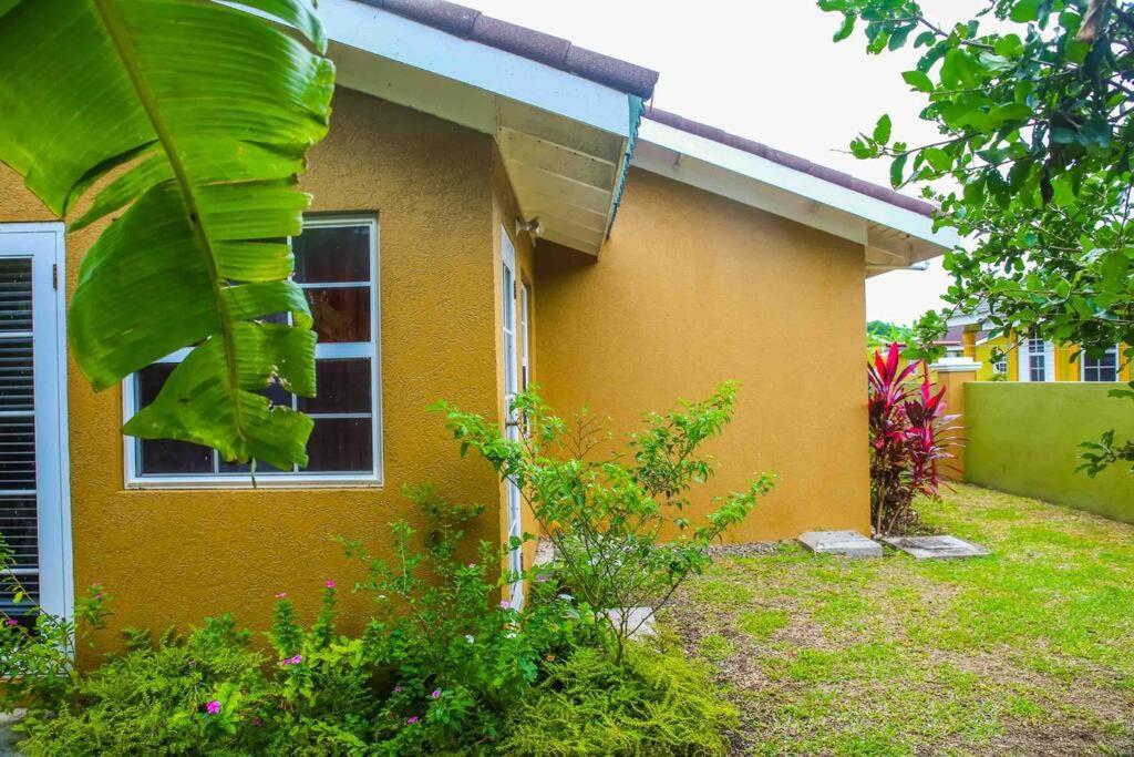 Villas In Draxhall, Pool, Gym, Tennis, Kids Playground Mammee Bay Exterior photo